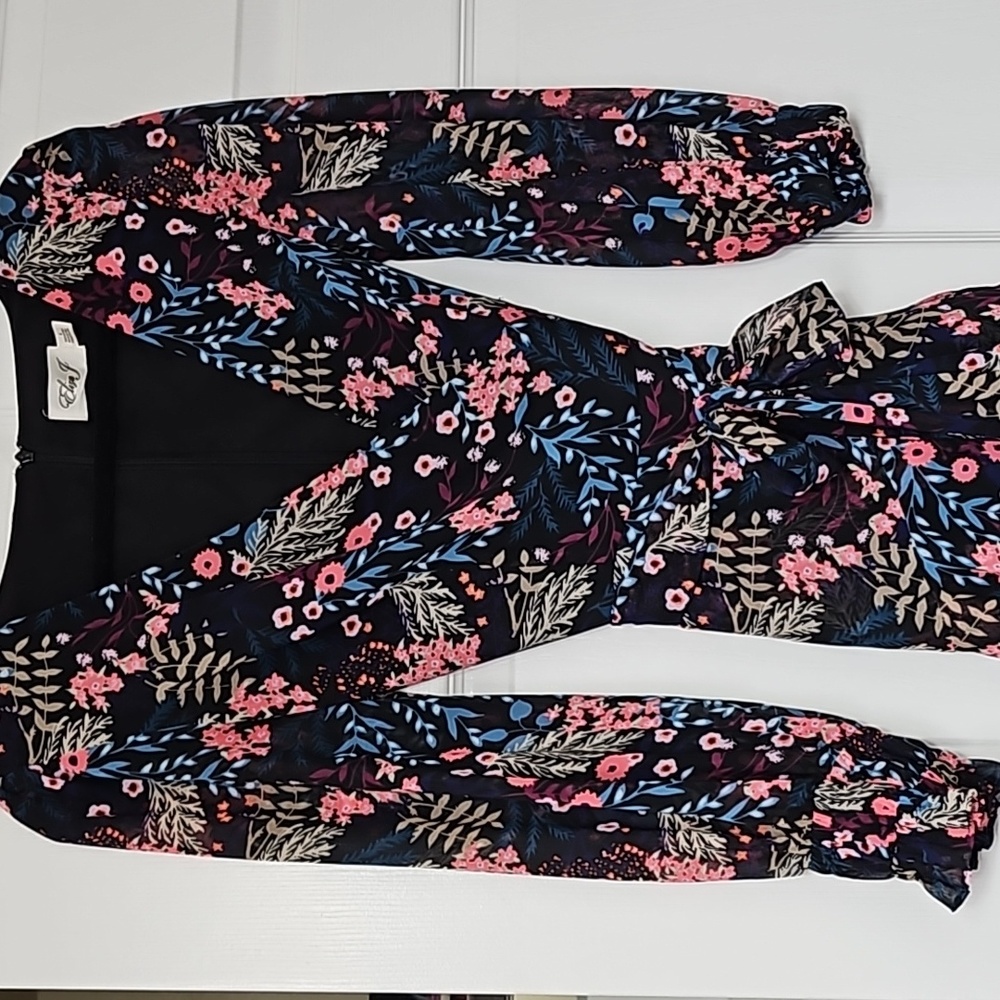 Eliza J floral print chiffon wrap dress - size 4 - black with sheer sleeves